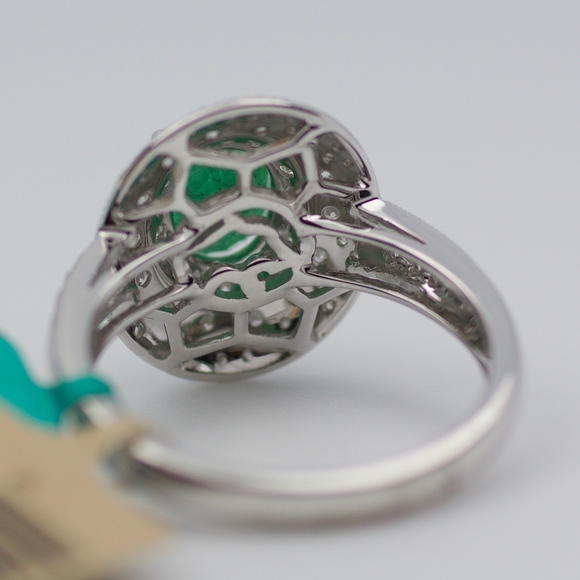 EFFY 14k White Gold Oval Emerald And Diamond Ring - Picture 3 of 8